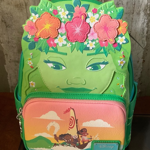 Disney Moana loungefly - Picture 1 of 1